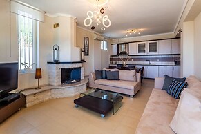 Aigli Fully Equipped Getaway - Seaview Lux Retreat