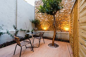 Uncover Kalamata s Hidden Gem - Cosy City Nest