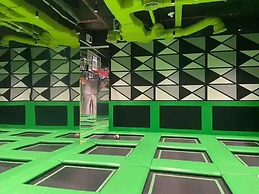 De La Sol  District 4