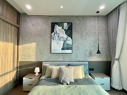 De La Sol  District 4