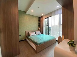 De La Sol  District 4