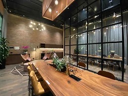 De La Sol  District 4