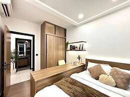 De La Sol  District 4