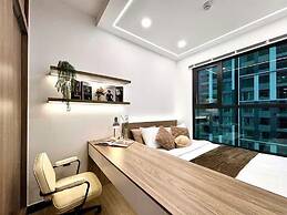 De La Sol  District 4