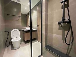 De La Sol  District 4