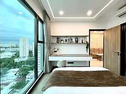 De La Sol  District 4