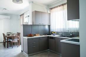 Onar Zin Seabliss - Penelope Poolside Getaway