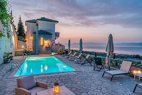Onar Zin Seabliss - Penelope Poolside Getaway