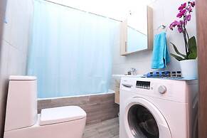 Corfu Seaside Cottage - Private Garden Retreat