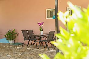 Corfu Seaside Cottage - Private Garden Retreat