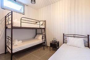 Filiatra Charming Urban Escape Your Cozy Retreat