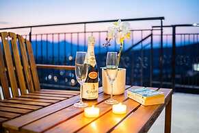 Martinia Pool Escape - Tragos Panoramic Views