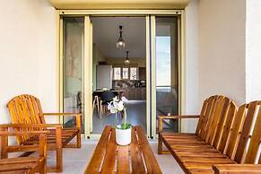 Martinia Pool Escape - Tragos Panoramic Views