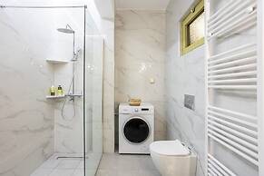 Martinia Pool Escape - Tragos Panoramic Views