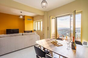 Martinia Pool Escape - Tragos Panoramic Views