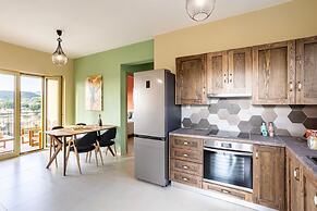 Martinia Pool Escape - Tragos Panoramic Views