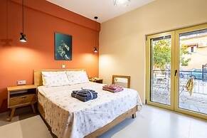 Martinia Pool Escape - Aiga Panoramic Vistas