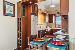 Sunset Apartment in Platanias