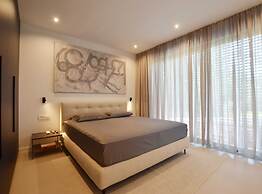 Luxurious Sorici Villa With Private Pool and Mediterranean Landscape