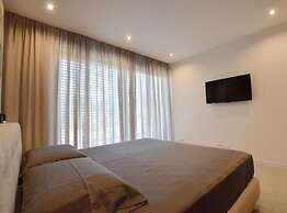 Luxurious Sorici Villa With Private Pool and Mediterranean Landscape