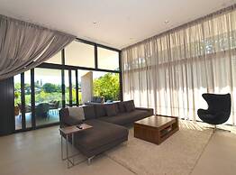 Luxurious Sorici Villa With Private Pool and Mediterranean Landscape