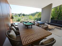 Luxurious Sorici Villa With Private Pool and Mediterranean Landscape