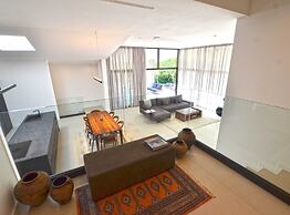 Luxurious Sorici Villa With Private Pool and Mediterranean Landscape