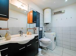 Classic and Smart Rovinj Apartment With Terrace