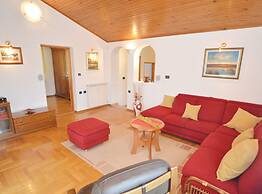 Green Oasis Family Getaway