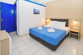 PALMA VILLAGE HOTEL by Greek Pride