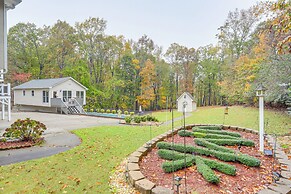 8 Mi to Lake Lanier: Guest House in Buford!