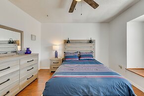 Canal-front Pool & Fire Pit Table: North Port Home