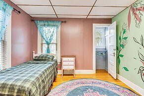 1 Mi to Dtwn: Colorful Binghamton Home