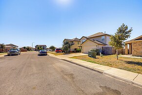 Retreat w/ Game Room: 15 Mi to Dtwn San Antonio!