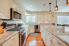 3 Mi to Downtown Prescott - Spacious Home w/ Patio