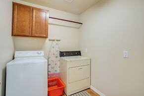 3 Mi to Downtown Prescott - Spacious Home w/ Patio