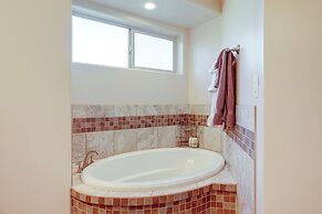 3 Mi to Downtown Prescott - Spacious Home w/ Patio