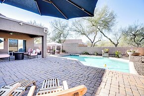 Family-friendly Goodyear Oasis: Fire Table, Pool!