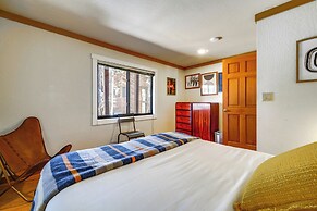 Spacious Cabin w/ 3 Decks: 4 Mi to Lake Tahoe!