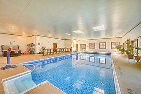 8-acre Bridgman Oasis: Pool, Hot Tub & Game Room