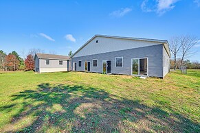 8-acre Bridgman Oasis: Pool, Hot Tub & Game Room