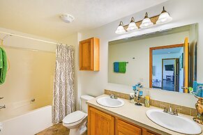 8-acre Bridgman Oasis: Pool, Hot Tub & Game Room