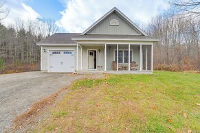 Ski, Hike & Boat: Modern Bridgton Retreat