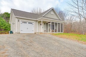 Ski, Hike & Boat: Modern Bridgton Retreat