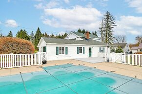 5 Mi to Lake Ontario: Mexico Home w/ Seasonal Pool