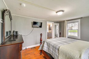 5 Mi to Lake Ontario: Mexico Home w/ Seasonal Pool