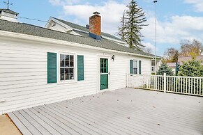 5 Mi to Lake Ontario: Mexico Home w/ Seasonal Pool