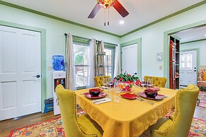 18 Mi to Skiing: Colorful Home in Springfield!