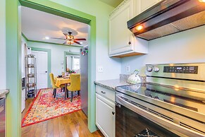 18 Mi to Skiing: Colorful Home in Springfield!