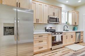 Walk to Independence Theatre: Dtwn Retreat!